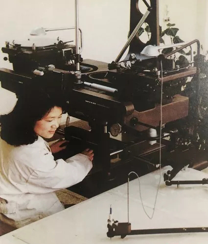 上世紀八十年代，技術人員利用傳統(tǒng)模擬測繪設備制圖